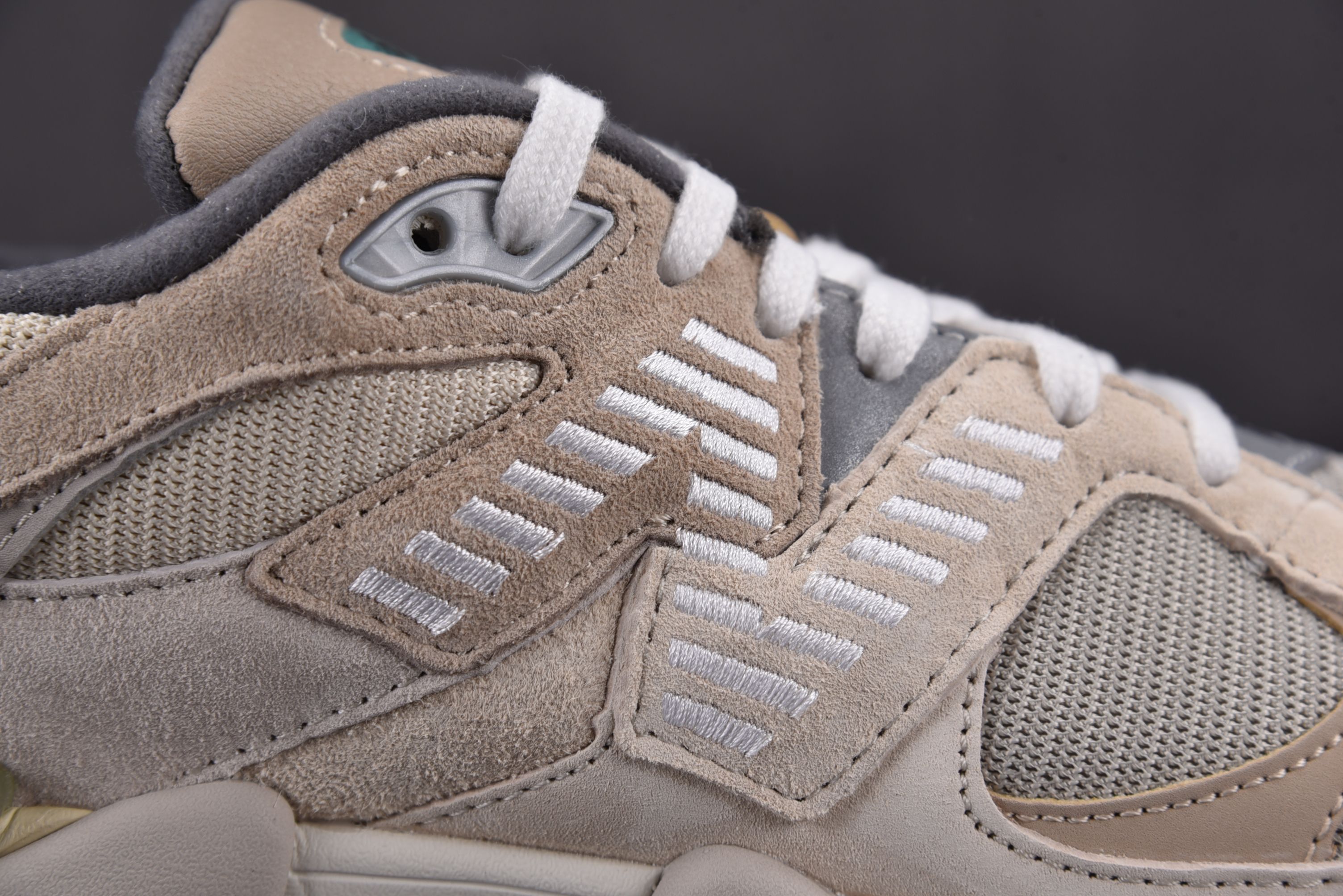 New Balance 9060 Sea Salt